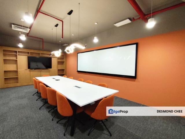Republik TTDI @ TTDI Serviced Office For 10 pax use