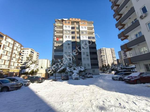 Repa Gayrimenkul Songül Gözcü'den Fıstıklık Mh. De Kiralık 3+1
