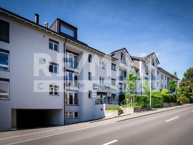Repräsentative Büroräumlichkeiten im steuergünstigen Wilen Wollerau SZ zu kaufen! Im Baurecht