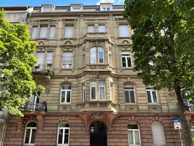 Repräsentative denkmalgeschützte Altbauwohnung mit 140 m² in der Mannheimer Oststadt