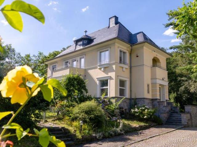 Repräsentative Gewerbefläche mit historischem Charme in Gera Debschwitz!
