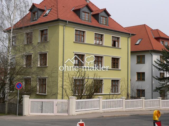 Repräsentatives Vierfamilienhaus in ruhiger Anliegerstraße in Gotha West
