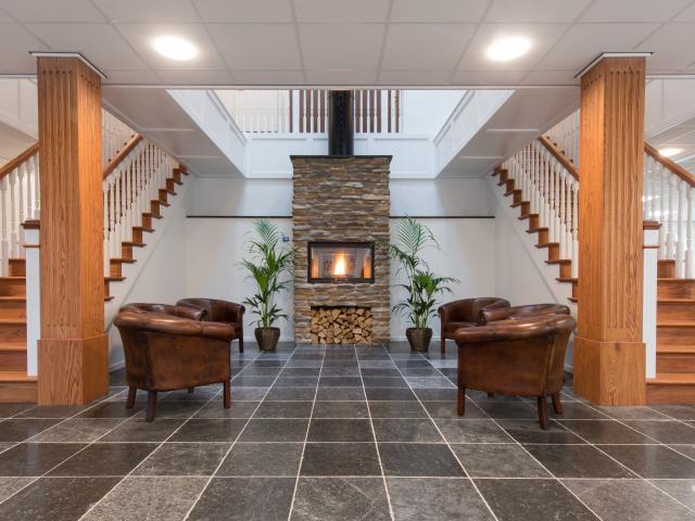 Representatieve vergaderruimtes in een groene omgeving