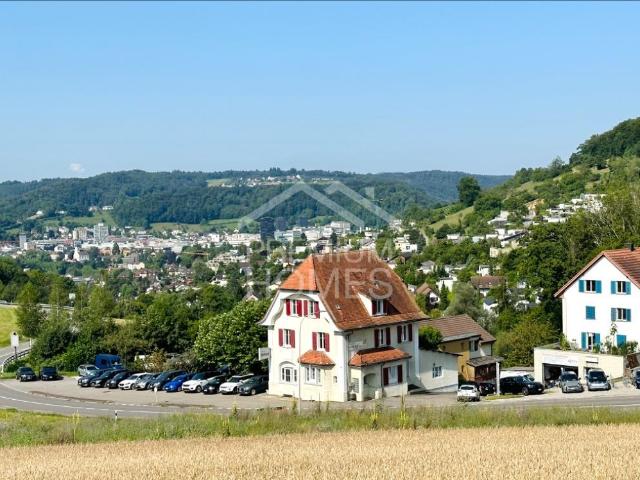 Restaurant mit zwei Wohneinheiten