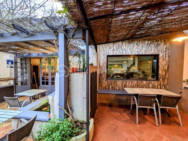 Restaurant à saisir de 223m2 avec plusieurs salles