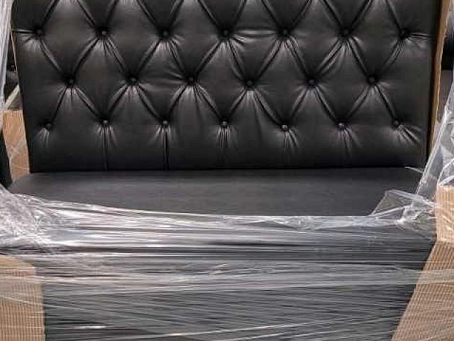 Restaurant Booths 587 966 5048