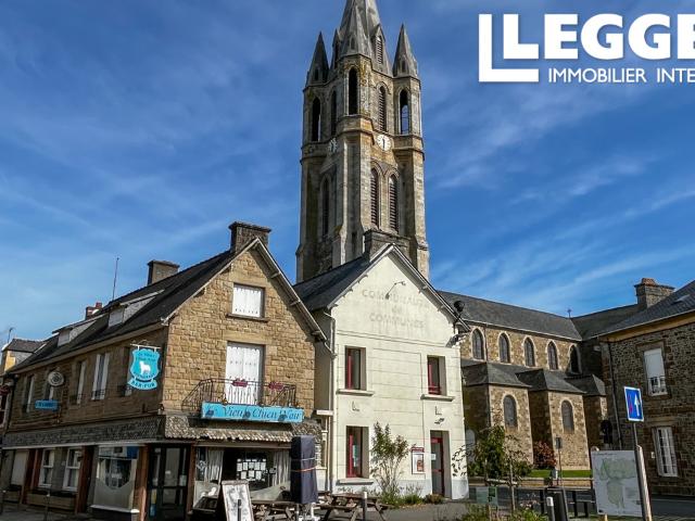 Restaurant florissant avec terrasse, bar et chambres d’hôtes au centre ville, près du canal d’Ille et Rance