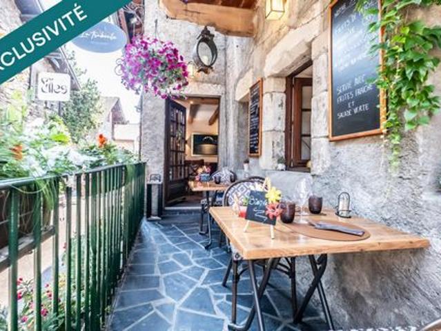 Restaurant typique à Yvoire 74140 avec terrasse