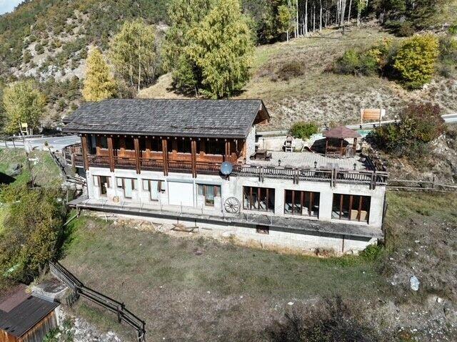 Restaurant on sale in Niouc Ref 0003 | dreamo. Ch