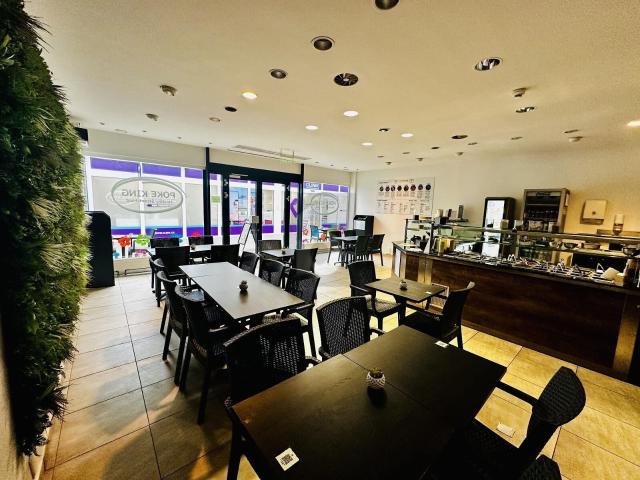 Restaurant with 4.5 rooms on sale in Sion 180 m² | dreamo. Ch
