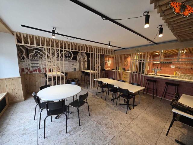 RESTAURANT ZU MIETEN – Im Herzen der Stadt Romont – auf einer Ebene!