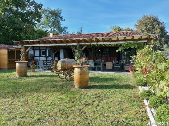 Restaurant 250m² Lacquy
