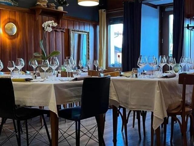 Restaurant 3.5 pièces