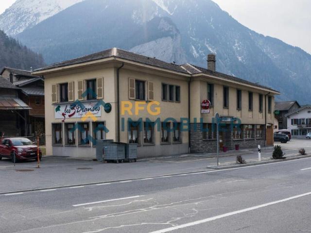 Restaurant 487,85 m2 in Sembrancher