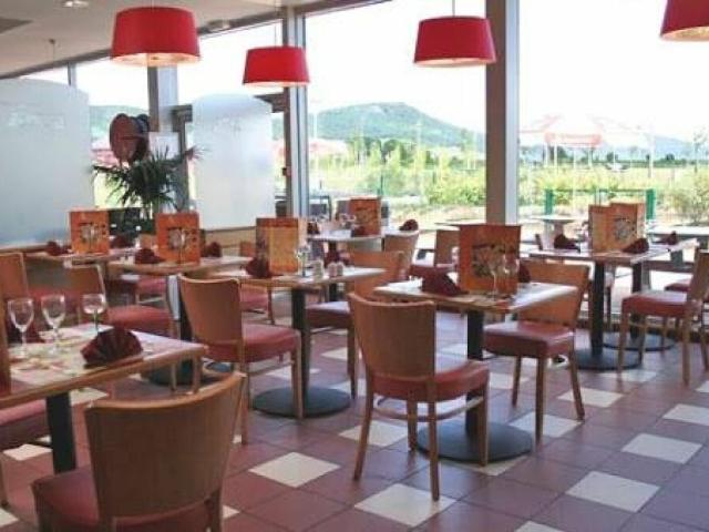 Restaurant 68 m2 à Préverenges