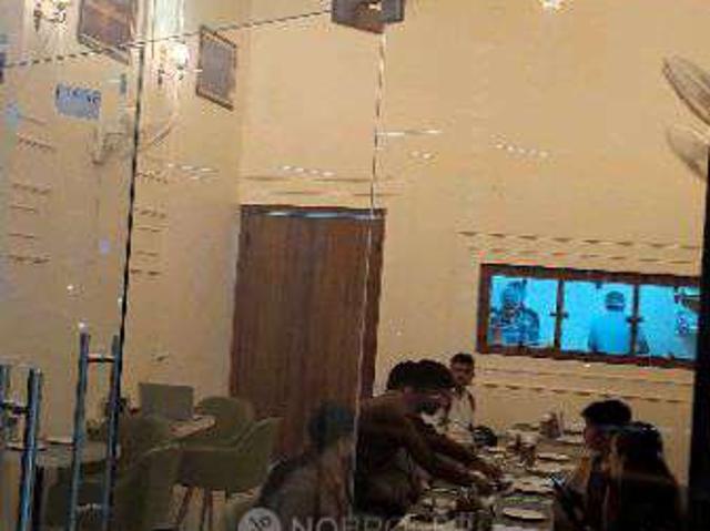 Restaurant/Cafe in Sector 4, Greater Noida for Rent