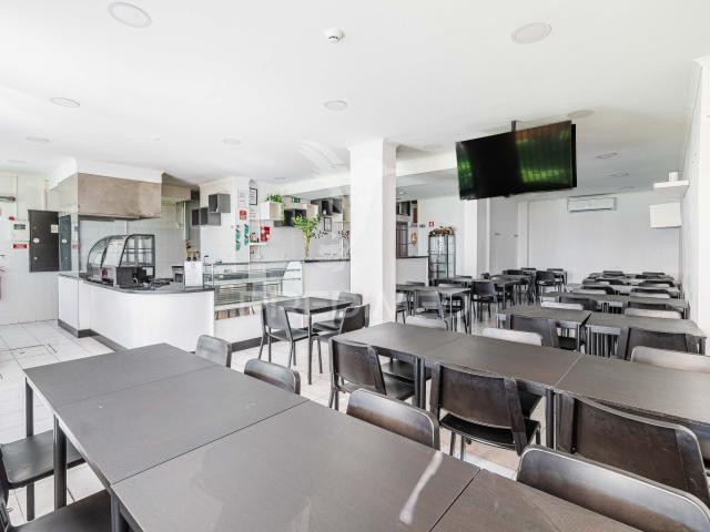 RESTAURANTE / CHURRASQUEIRA – EM FUNCIONAMENTO | AMADORA