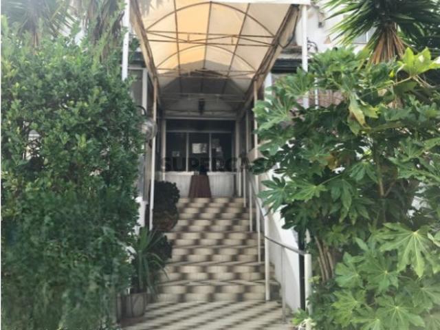 Restaurante com parque de estacionamento privado no centro de São João da madeira
