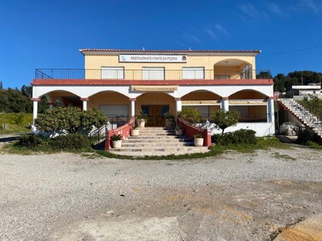 Restaurante com terreno em São Brás de Alportel