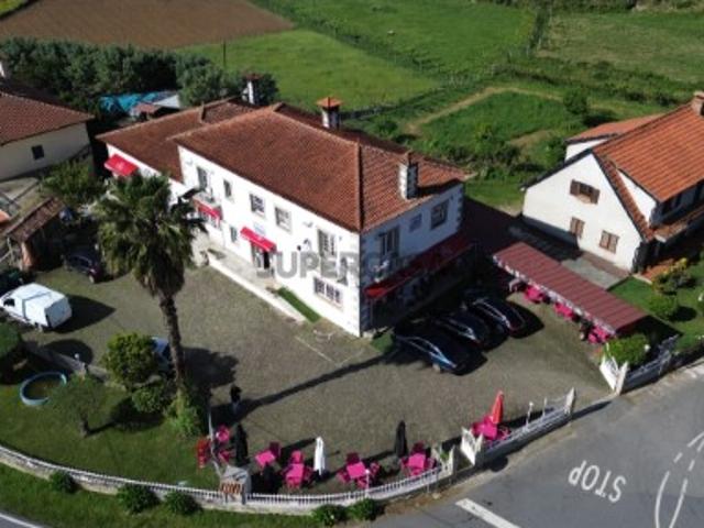 Restaurante e habitação