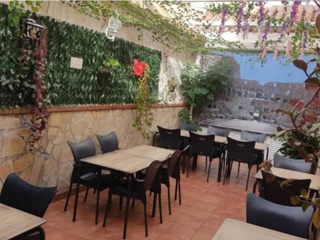 Restaurante en Traspaso Nerja pleno centro con licencia y funcionando
