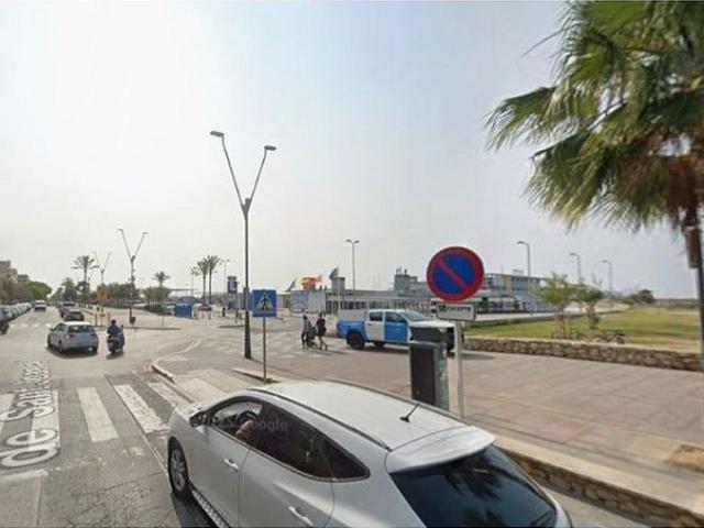 Restaurante en venta en calle Del Roine, Calafell, de 230 m² por 480.000