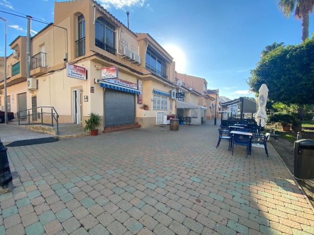 Restaurante en venta en pleno Paseo Miguel Santana — Portman, Murcia
