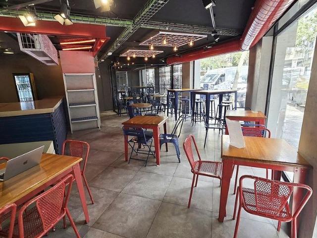 Restaurante en alquiler en Barcelona, de 228 m² 2 habitaciones por 3.600