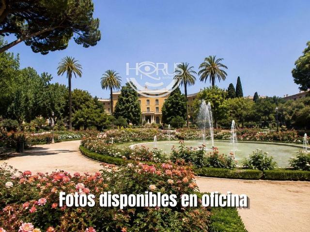 Restaurante en alquiler en Barcelona, de 350 m² 2 habitaciones por 11.000