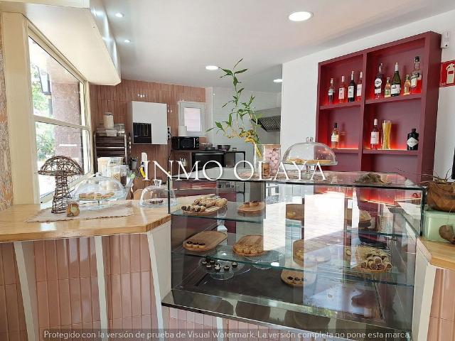 Restaurante en alquiler en Barcelona, de 90 m² 2 habitaciones por 1.800