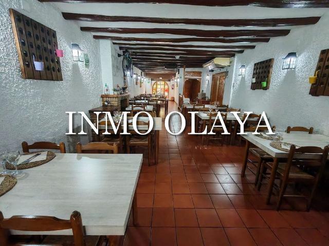Restaurante en alquiler en Sant Llorenç d´Hortons, de 300 m² 1 habitación por 2.000