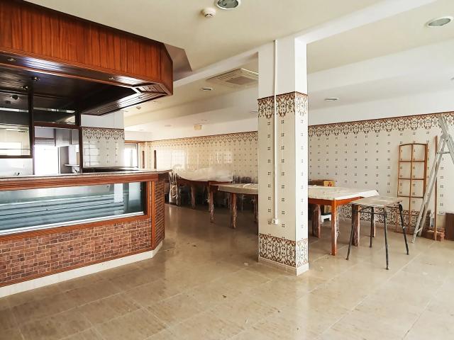 Restaurante/ Loja totalmente equipado Imóvel e equipamento NOVO