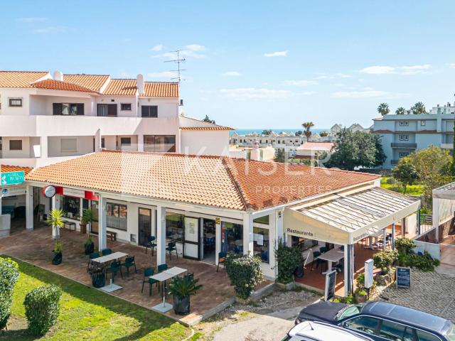 Restaurante numa zona movimentada de Albufeira com localiza? 96m² Albufeira e Olhos de Água
