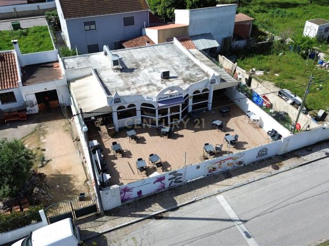 Restaurante pronto a funcionar na Aroeira – Oportunidade úni. 95m² Charneca de caparica
