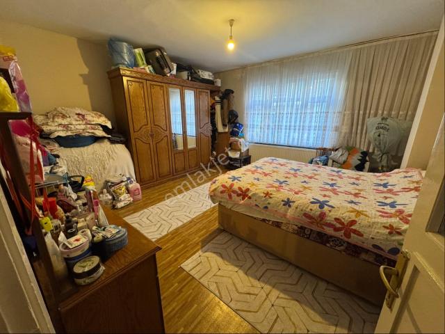 Resadiye Emlaktam 3+1 Kat 1 140 M Kare 30 M Hisse Var Kuzey Cepheli Bina Toplam Beş Kat