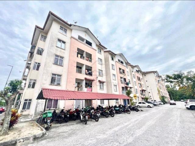 Resak Apartment 1 st floor
