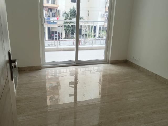 Resale | 3.5 BHK 1702 Sq.Ft. Apartment in Sector 77