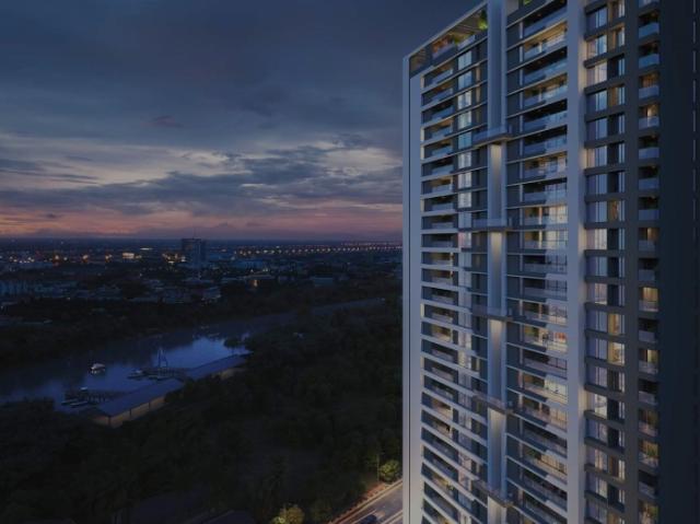 Resale | 3.5 BHK + Servant Room 2500 Sq.Ft. Apartment in Aundh