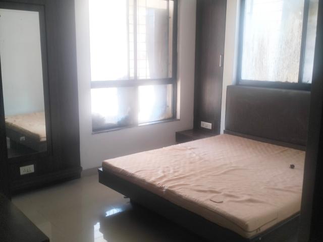 Resale | 3 BHK 1250 Sq.Ft. Apartment in Kolte Maestros