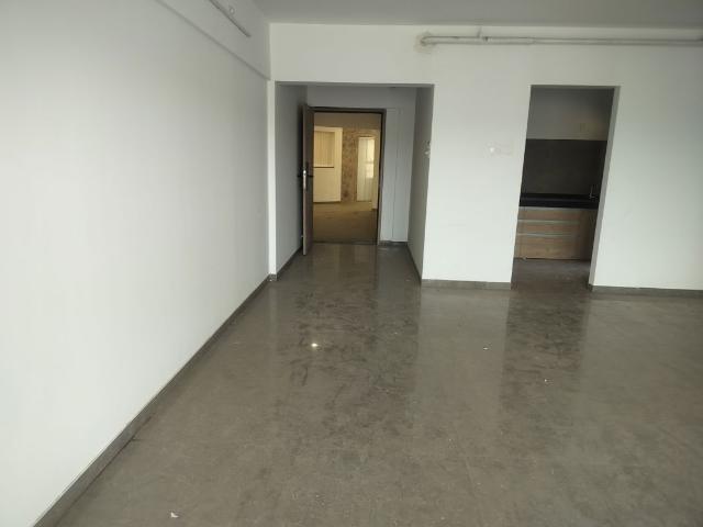 Resale | 3 BHK 1278 Sq.Ft. Apartment in Venkatesh Skydale