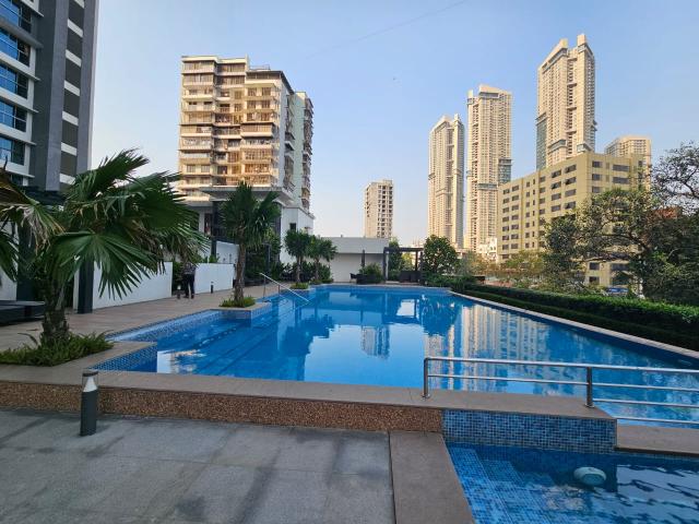 Resale | 3 BHK 1200 Sq.Ft. Apartment in Raj Infinia