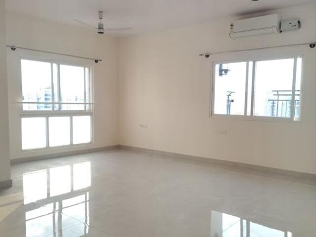 Resale | 3 BHK 1640 Sq.Ft. Apartment in Prestige Kew Gardens