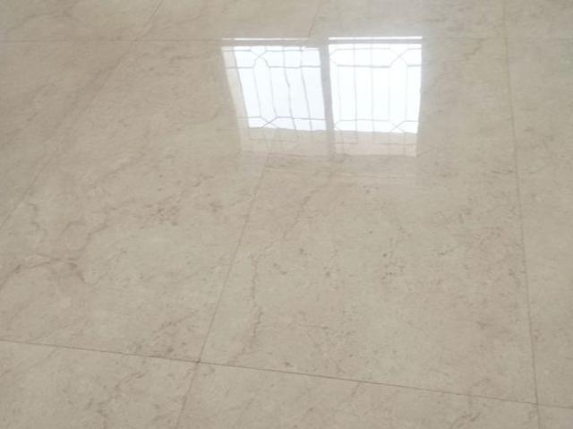 Resale | 3 BHK 1800 Sq.Ft. Apartment in Oxford Premium