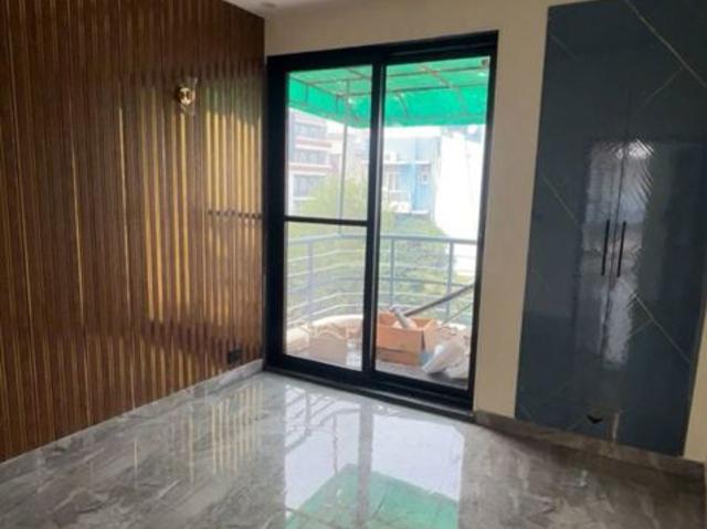 Resale | 3 BHK 180 Sq.Ft. Apartment in BPTP Park Elite Floor II