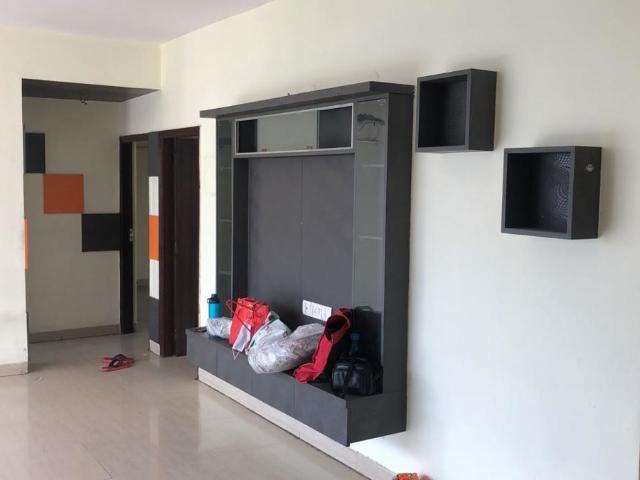 Resale | 3 BHK 300 Sq.Yd. Apartment in Puri Vip Floors