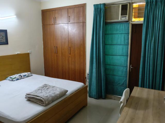 Resale | 3 BHK + Extra Room 153 Sq.Yd. Villa in Eros Rosewood Villas