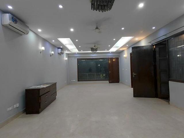 Resale | 3 BHK + Pooja Room 1300 Sq.Ft. Apartment in Mapsko Paradise