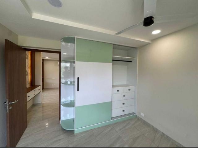 Resale | 3 BHK + Pooja Room 133 Sq.Yd. Apartment in Janapriya Olive County