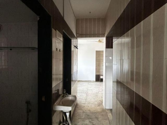 Resale | 1 BHK + Pooja Room 400 Sq.Ft. Apartment in Tulips B CHS Ltd