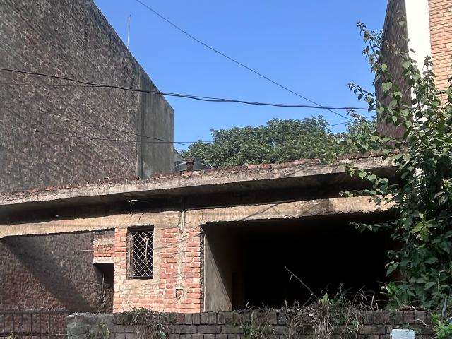 Resale | 1 BHK + Pooja Room 1800 Sq.Ft. Villa in 8 Marla House